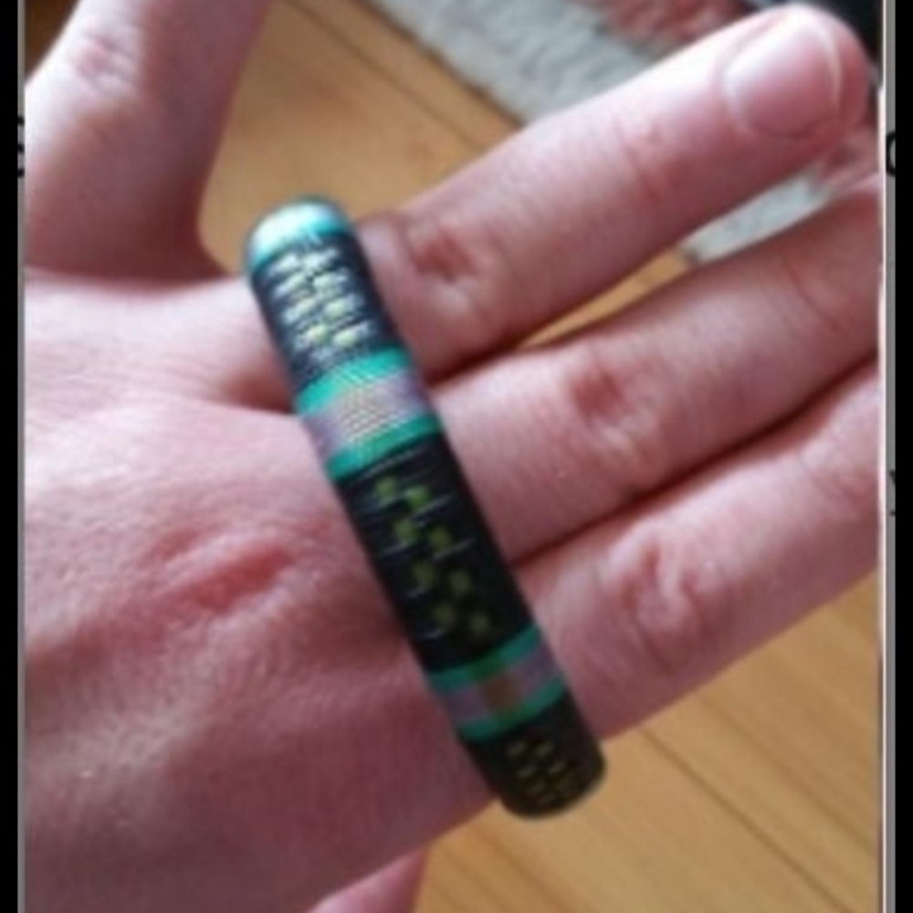 Elegant Black and Green Bracelet